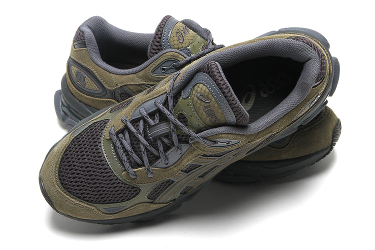 Asics - Gel-NYC 2.0
Style # 1203B080.021
Color : Graphite Grey / Loden Green