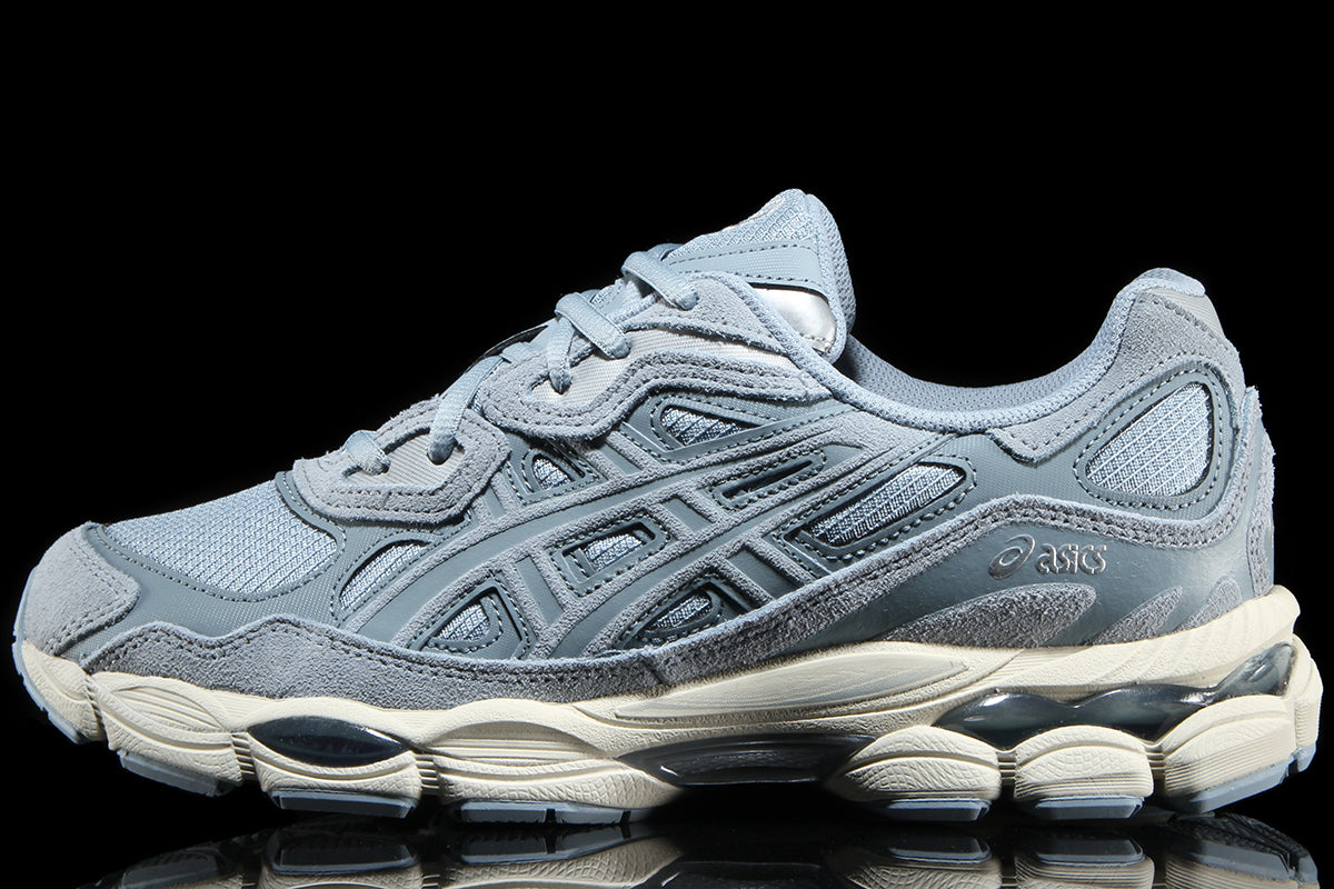 Asics - Gel-NYC
Style # 1203A739.400
Color : Dolphin Grey / Fjord Grey