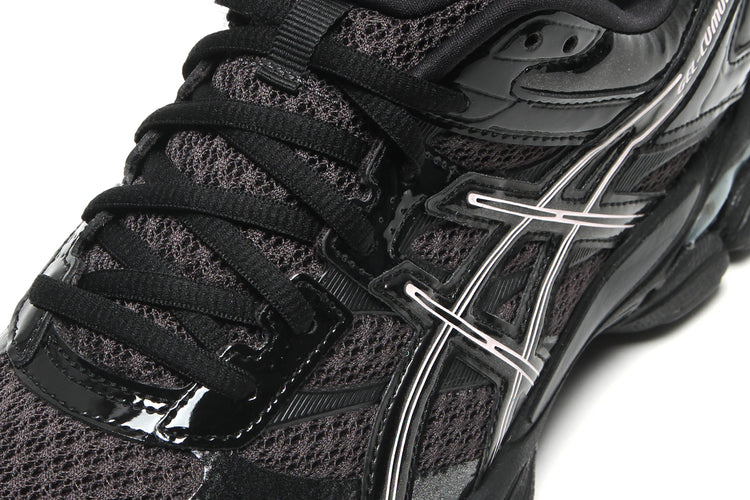 Asics - Gel-Cumulus 16
Style # 1203B071.020
Color : Graphite Grey / Black
