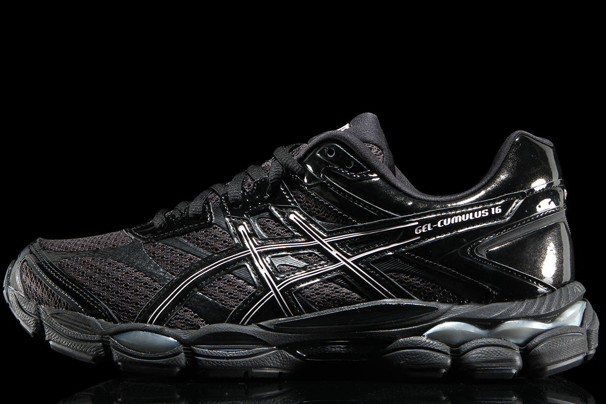 Asics - Gel-Cumulus 16
Style # 1203B071.020
Color : Graphite Grey / Black