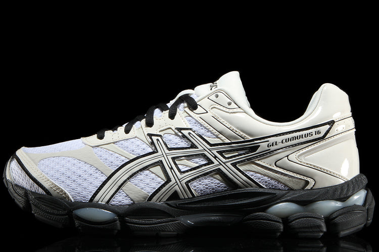 Asics - Gel-Cumulus 16
Style # 1203B071.100
Color : White / Cream / Black