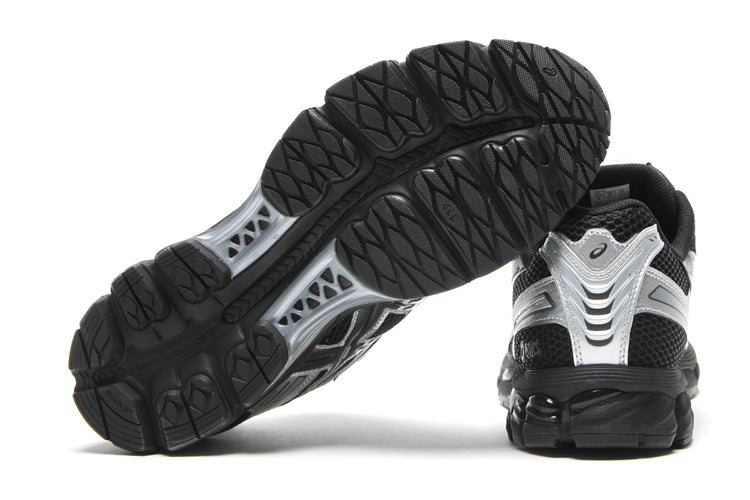 Asics - Gel-Kayano 12.1
Style # 1203A759.001
Color : Black / Graphite Grey