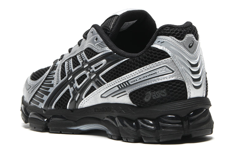 Asics - Gel-Kayano 12.1
Style # 1203A759.001
Color : Black / Graphite Grey