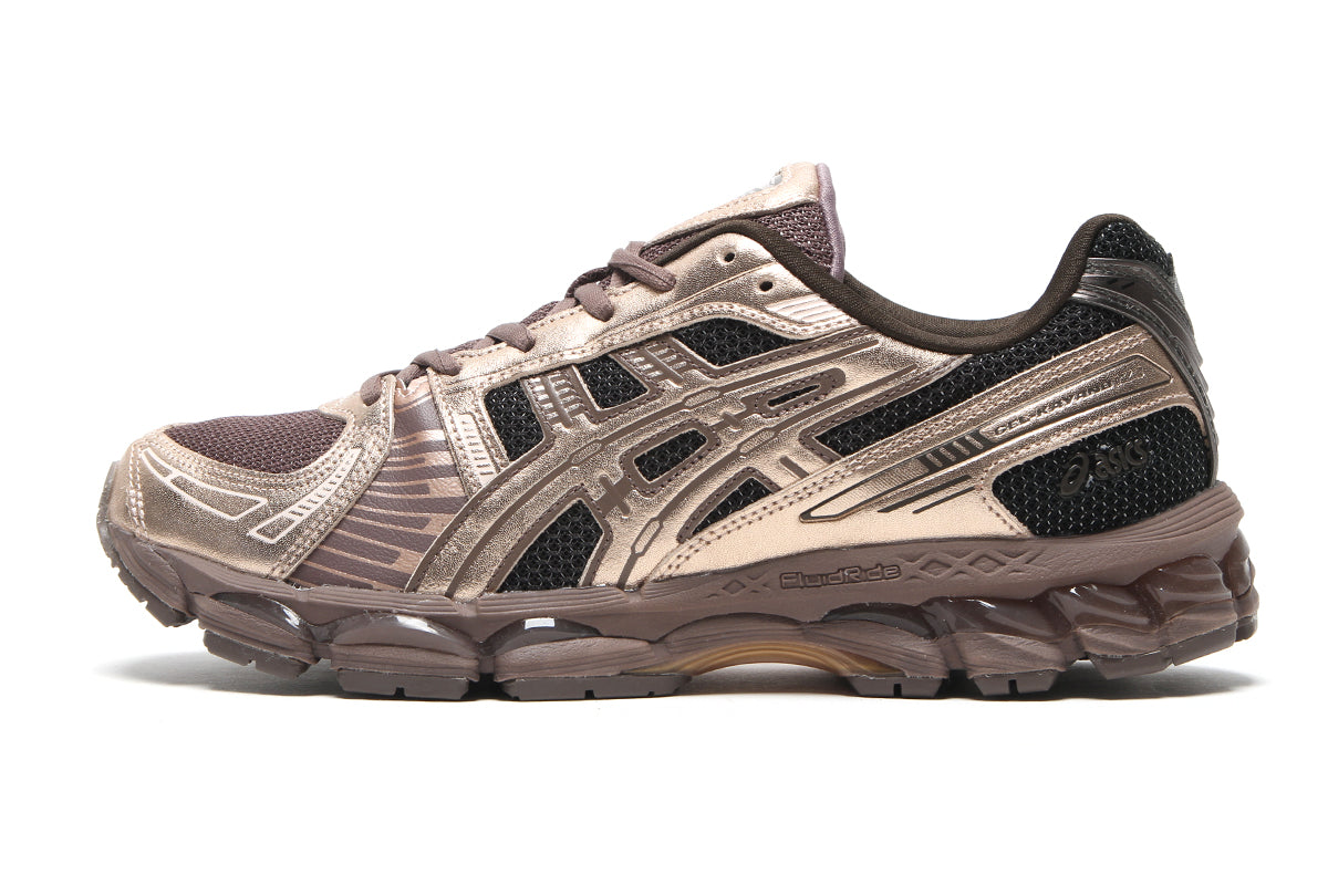 Asics - Gel-Kayano 12.1
Style # 1203B075.201
Color : Cocoa Powder / Rose Gold