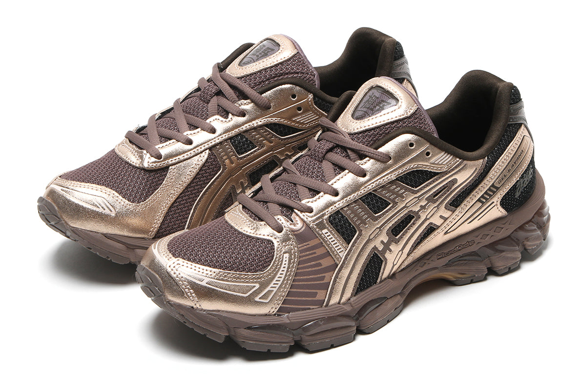 Asics - Gel-Kayano 12.1
Style # 1203B075.201
Color : Cocoa Powder / Rose Gold