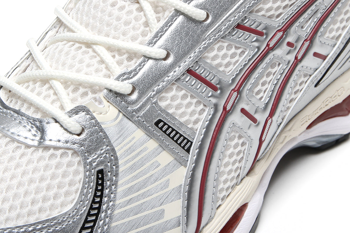 Asics - Gel-Kayano 12.1
Style # 1203A759.102
Color : Cream / Pure Silver