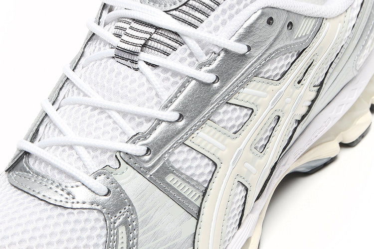 Asics - Gel-Kayano 12.1
Style # 1203A759.106
Color : White / Cream
