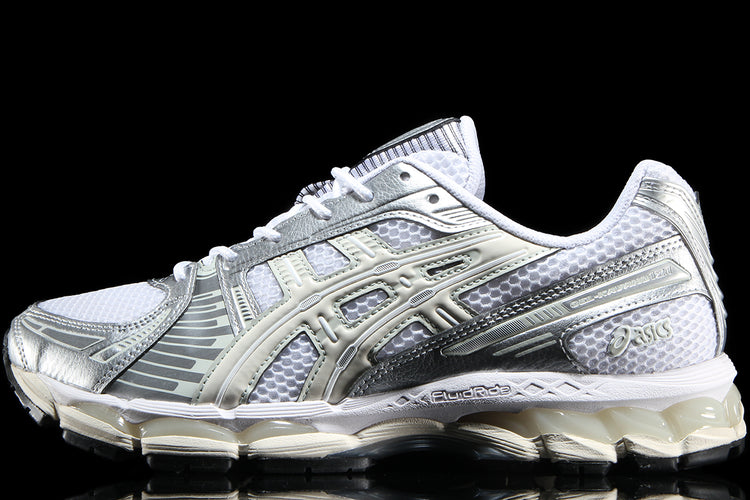 Asics - Gel-Kayano 12.1
Style # 1203A759.106
Color : White / Cream