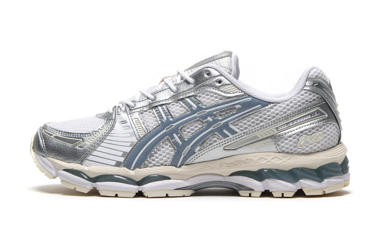 Asics - Gel-Kayano 12.1
Style # 1203A759.101
Color : White / Dolphin Grey