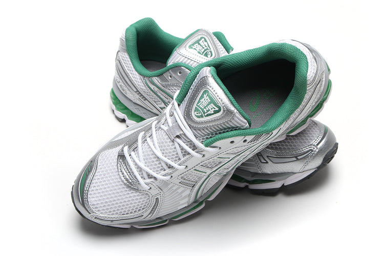 Asics - Gel-Kayano 12.1
Style # 1203A759.100
Color : White / Pure Silver