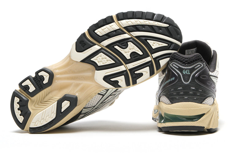 Asics - Gel-Kayano 14
Style # 1203A537.113
Color : Cream / Obsidian Grey