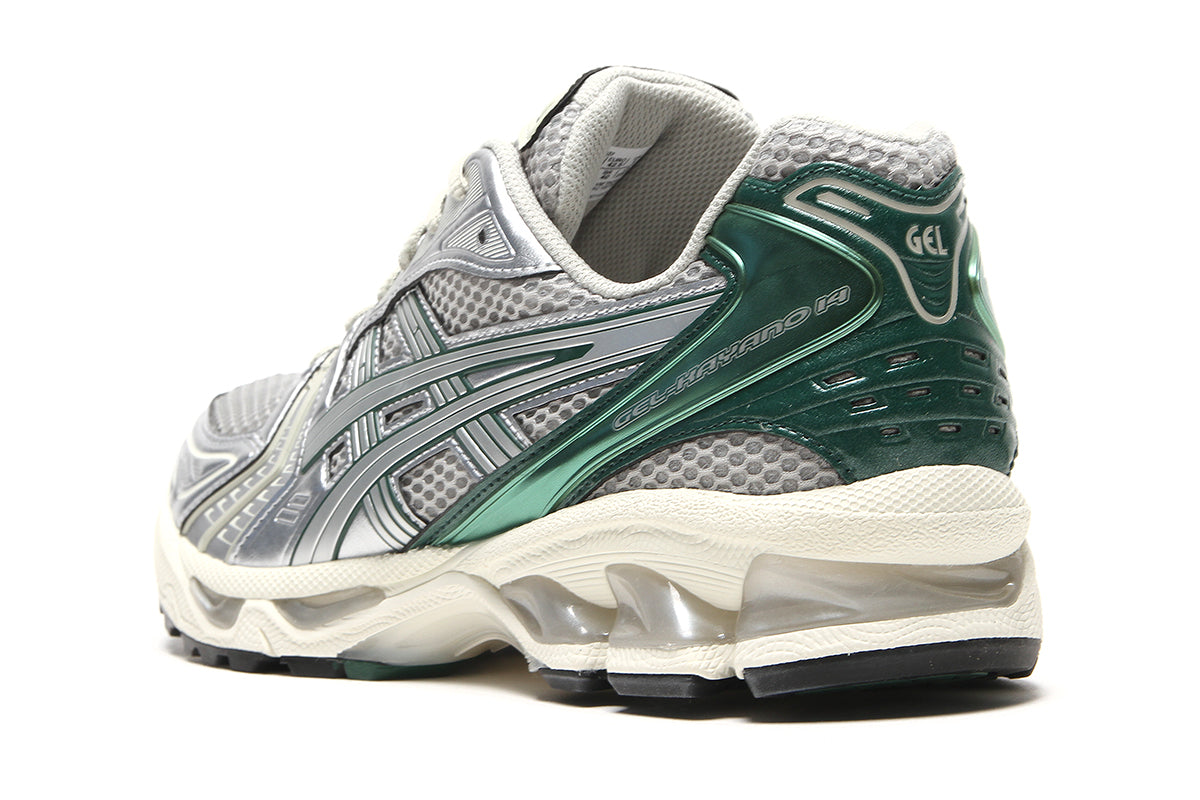 Asics - Gel-Kayano 14
Style # 1203A537.300
Color : Dried Leaf Green / Pure Silver