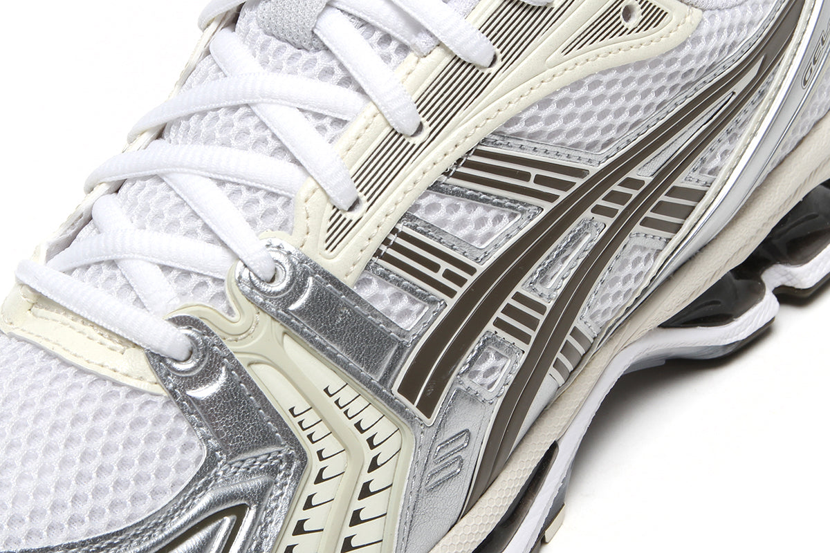 Asics - Gel-Kayano 14
Style # 1203A537.111
Color : White / Ivory