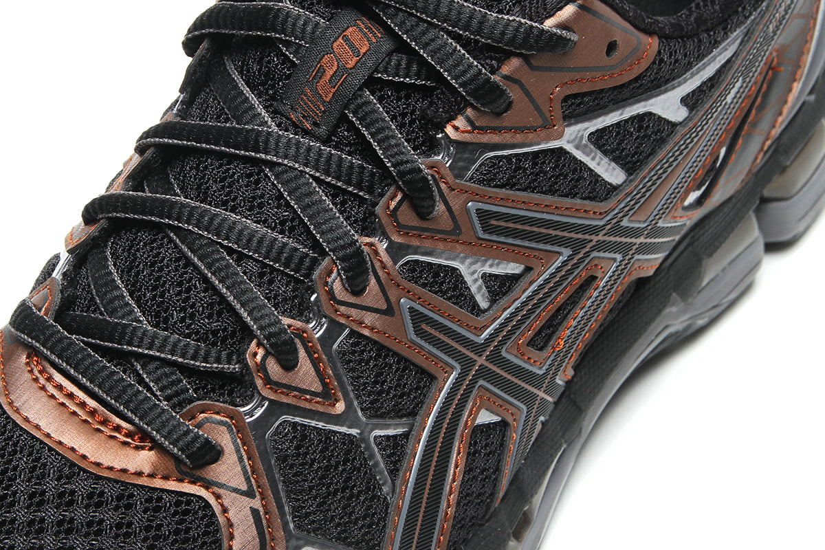 Asics - Gel-Kayano 20
Style # 1203A388.002
Color : Black / Reddish Brown