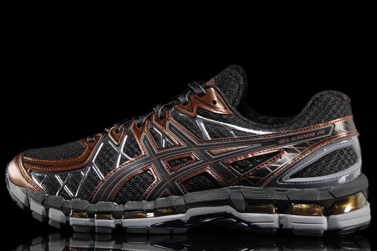 Asics - Gel-Kayano 20
Style # 1203A388.002
Color : Black / Reddish Brown