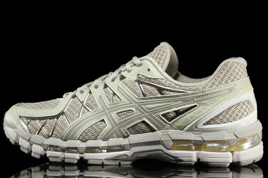 Asics - Gel-Kayano 20
Style # 1203A388.021
Color : Fossil / Cream
