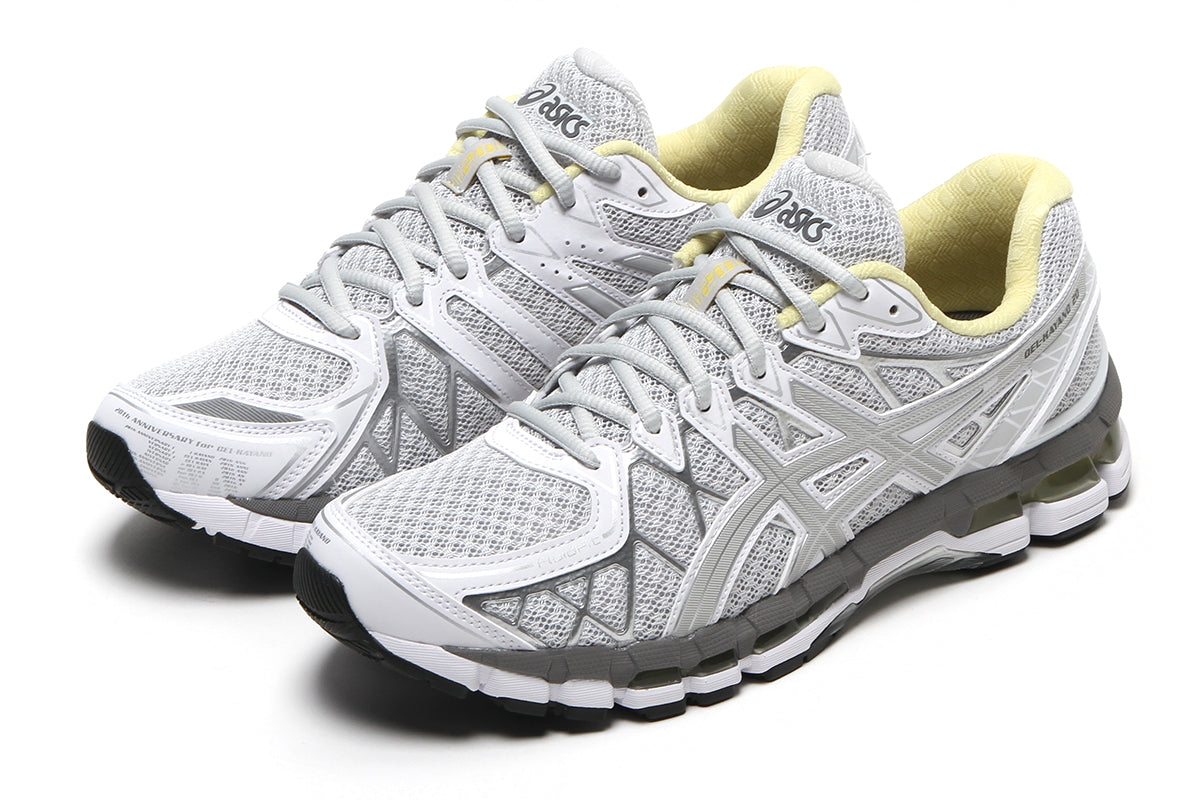 Asics - Gel-Kayano 20
Style # 1203A388.022
Color : Glacier Grey / Glacier Grey