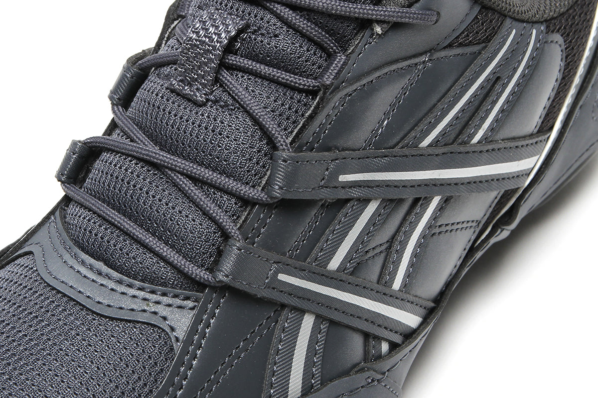 Asics - Hypersync
Style # 1203A879.025
Color : Carrier Grey / Pure Silver