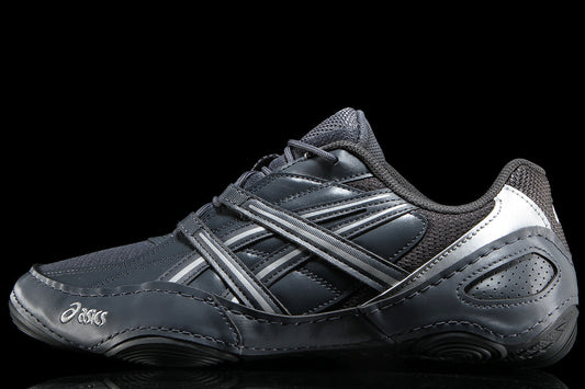 Asics - Hypersync
Style # 1203A879.025
Color : Carrier Grey / Pure Silver