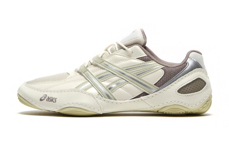 Asics - Hypersync
Style # 1203A879.250
Color : Oyster White / Ivory