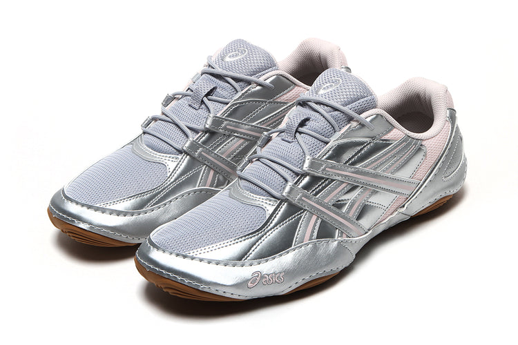 Asics - Hypersync
Style # 1203A879.024
Color : Piedmont Grey / Pink Cloud