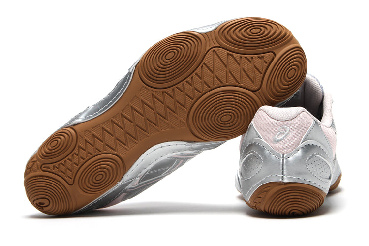 Asics - Hypersync
Style # 1203A879.024
Color : Piedmont Grey / Pink Cloud