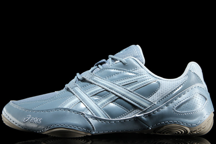 Asics - Hypersync
Style # 1203A879.400
Color : Slate Blue / Storm Cloud