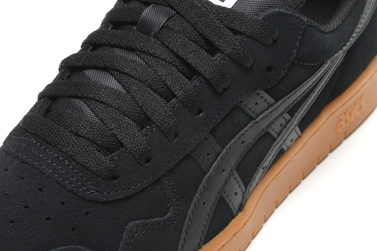 Asics Skateboarding - Japan Pro
Style # 1201A920.003
Color : Black / Tan Presidio
