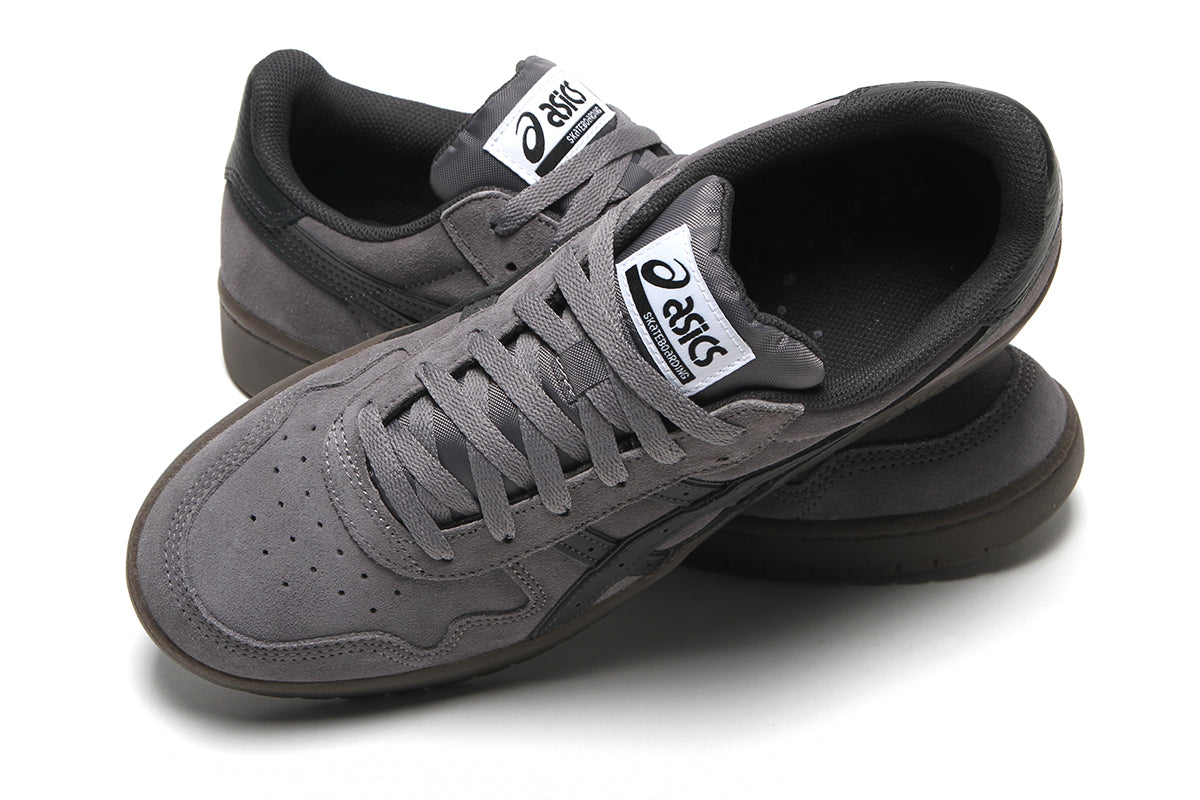 Asics Skateboarding - Japan Pro
Style # 1203B203.020
Color : Carbon / Graphite Grey