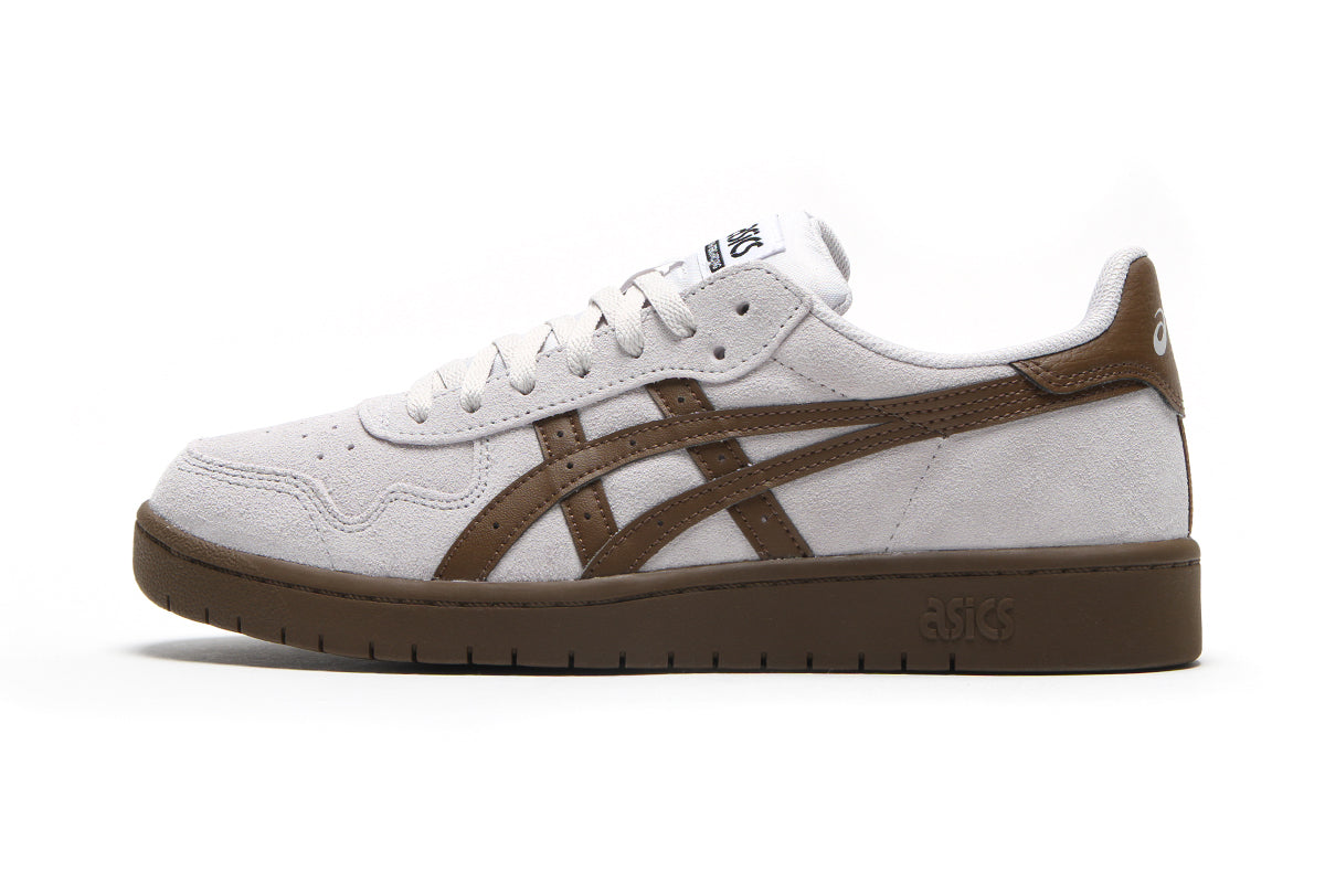 Asics Skateboarding - Japan Pro
Style # 1201A920.021
Color : Cloud Grey / Brown Storm
