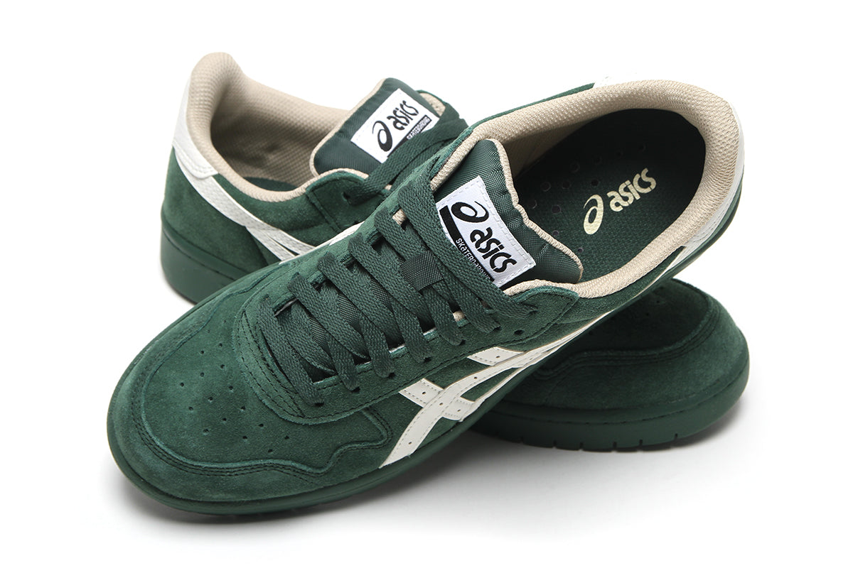 Asics Skateboarding - Japan Pro
Style # 1201A920.300
Color : Forest Cream / Cream