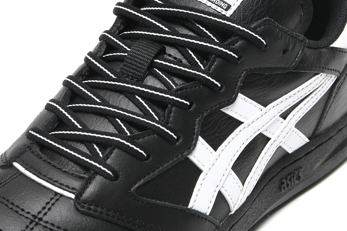 Asics Skateboarding - Leggerezza FB
Style # 1201B045.003
Color : Black / Bright White