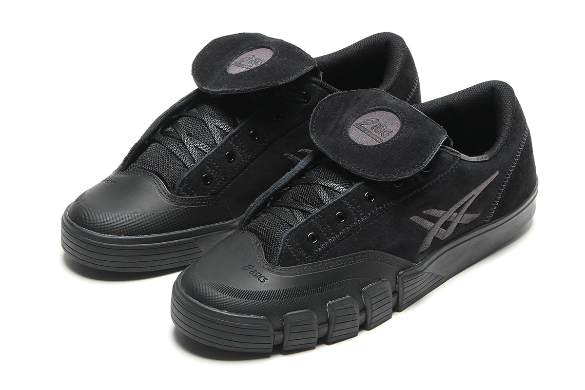 Asics Skateboarding - Gel-Flexkee Pro
Style # 1201A979.003
Color : Black / Graphite Grey