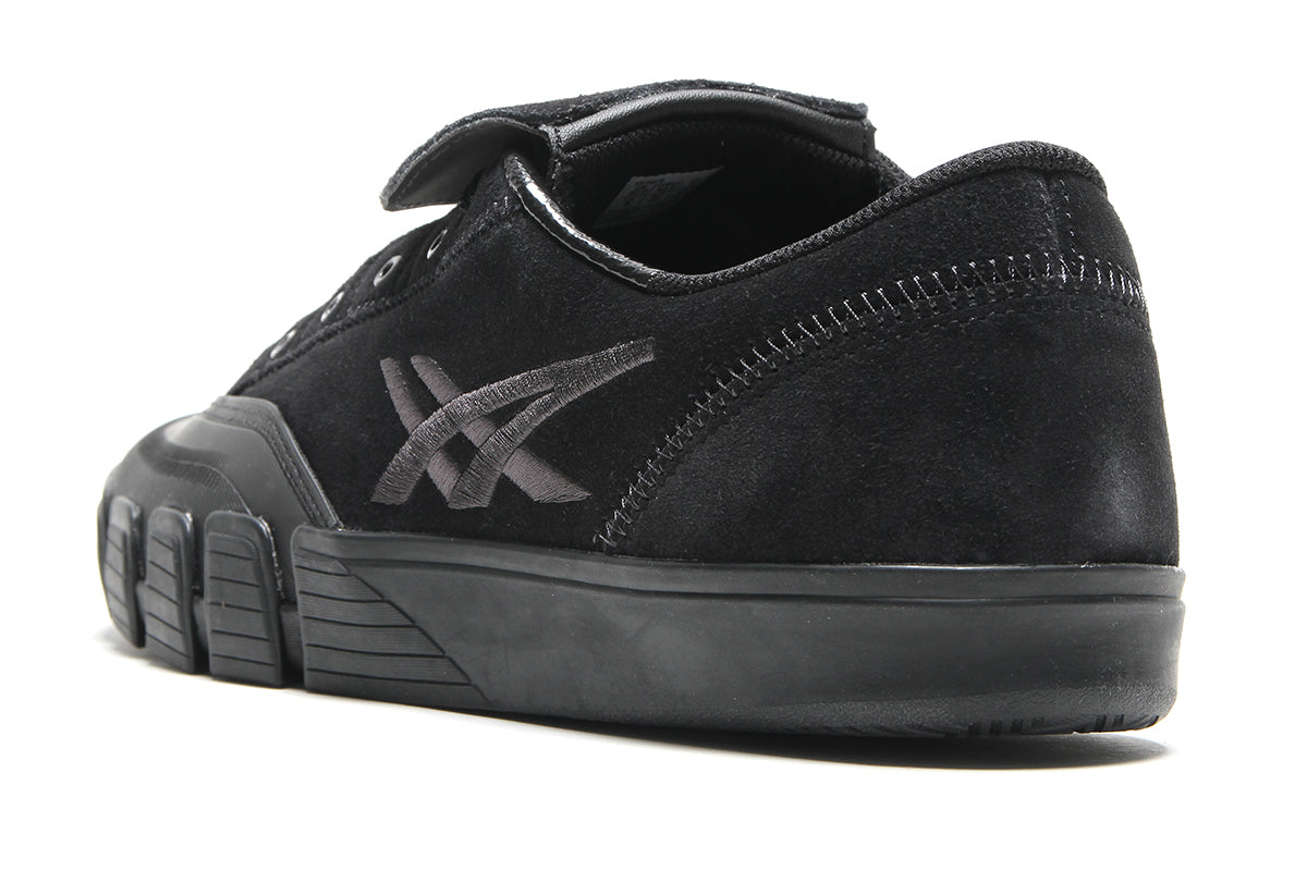 Asics Skateboarding - Gel-Flexkee Pro
Style # 1201A979.003
Color : Black / Graphite Grey