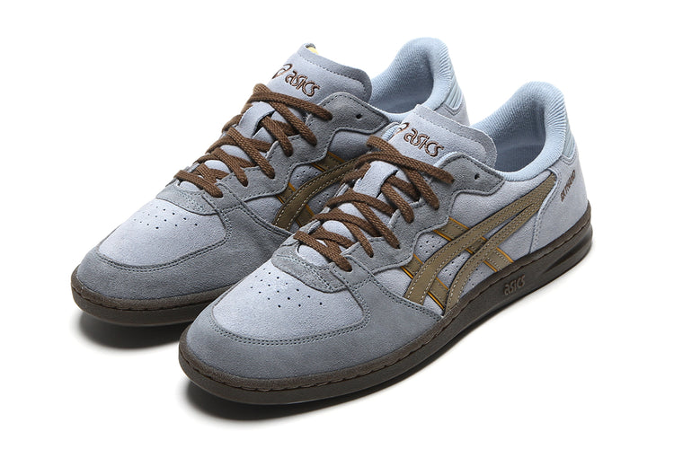 Asics - Skyhand OG
Style # 1203A452.401
Color : Dolphin Grey / Pepper