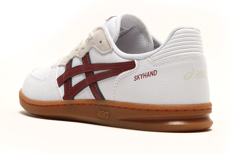 Asics - Skyhand OG
Style # 1203A451.105
Color : White / Brisket Red