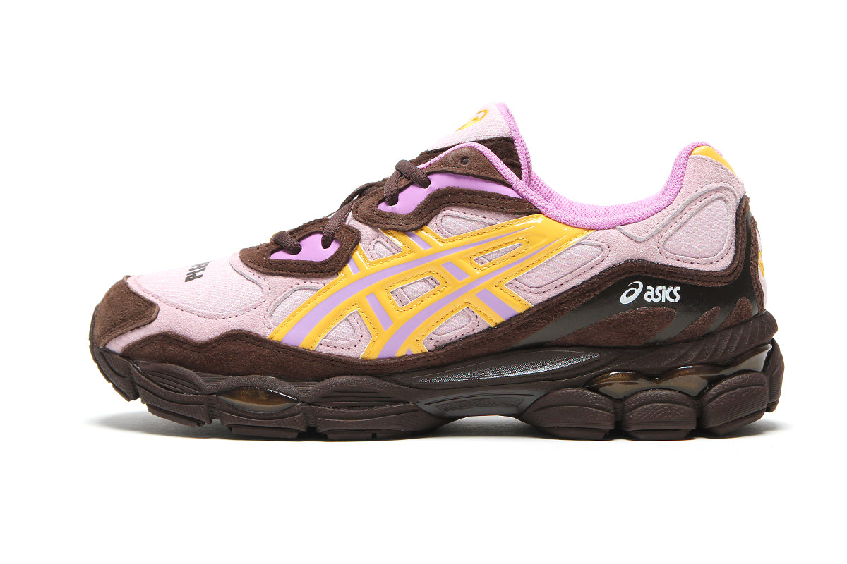 Asics | Gel-NYC x Pleasures
Style # 1203A622.700
Color : Rose / Lavender