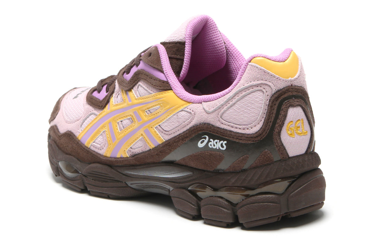 Asics | Gel-NYC x Pleasures
Style # 1203A622.700
Color : Rose / Lavender