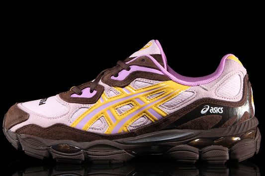 Asics | Gel-NYC x Pleasures
Style # 1203A622.700
Color : Rose / Lavender