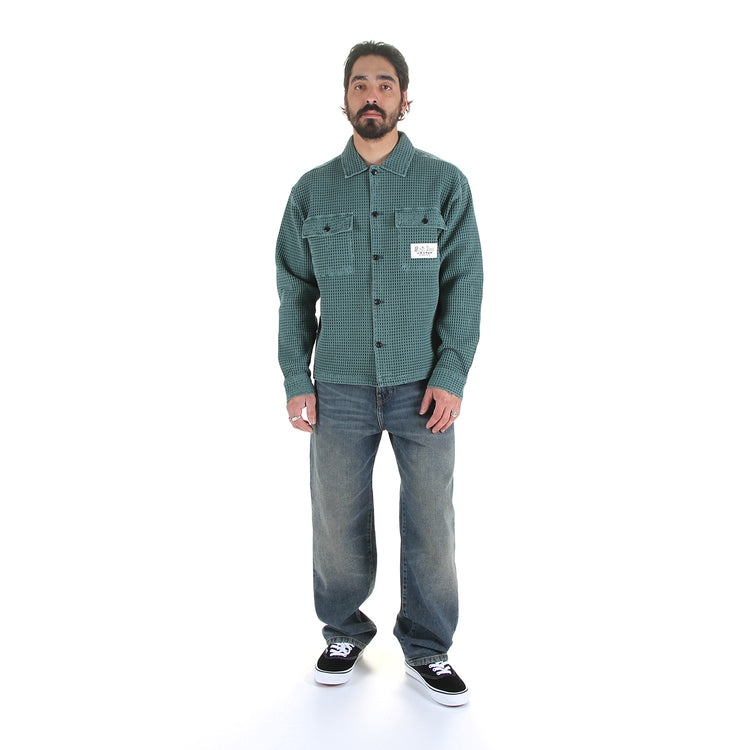 Brain Dead - Waffle Button Front Shirt
Color : Silver Pine
