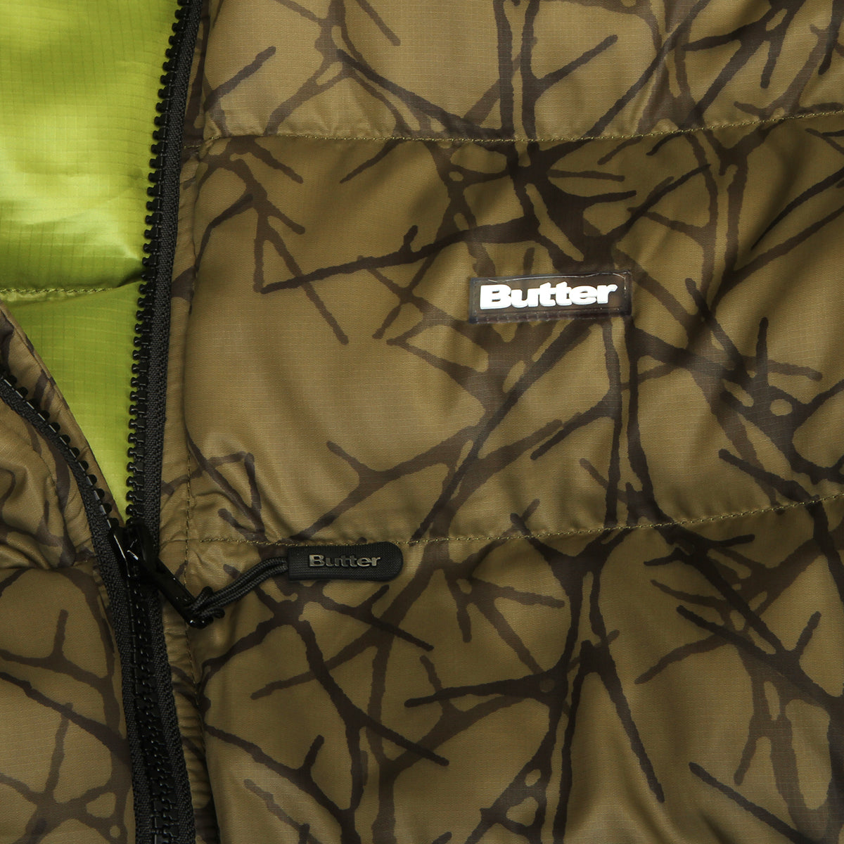 Butter Goods - Endure Puffer Jacket
Color : Thorn Camo