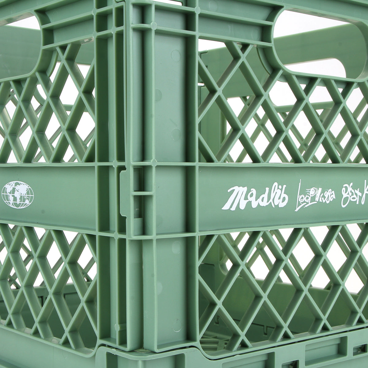 Butter Goods x Madlib - Collapsable Record Crate
Color : Sage
