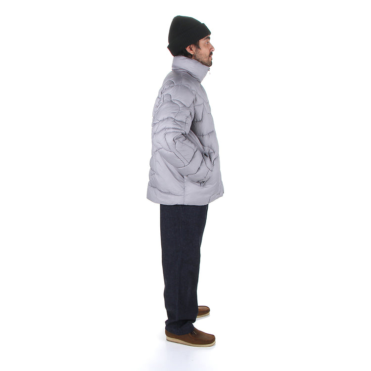 by Parra | Boring Village Puffer Jacket
Color : Grey