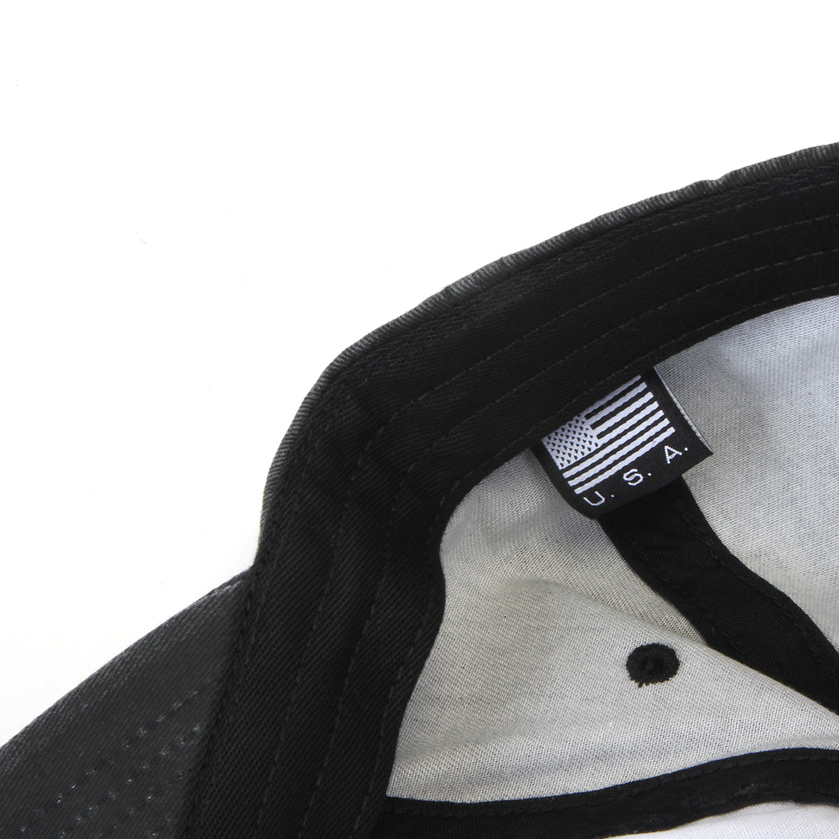 by Parra - Signature 6 Panel Hat
Style # 55573
Color : Black