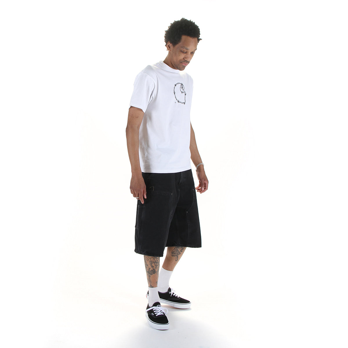 Carhartt WIP - OG Aden Double Knee Short
Style # I036590_89_06
Color : Black (Stone Washed)