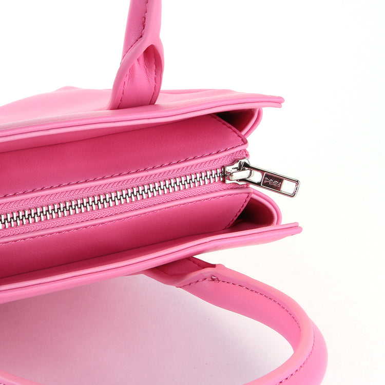 Carpet Company - C-Star Leather Purse
Color : Rose