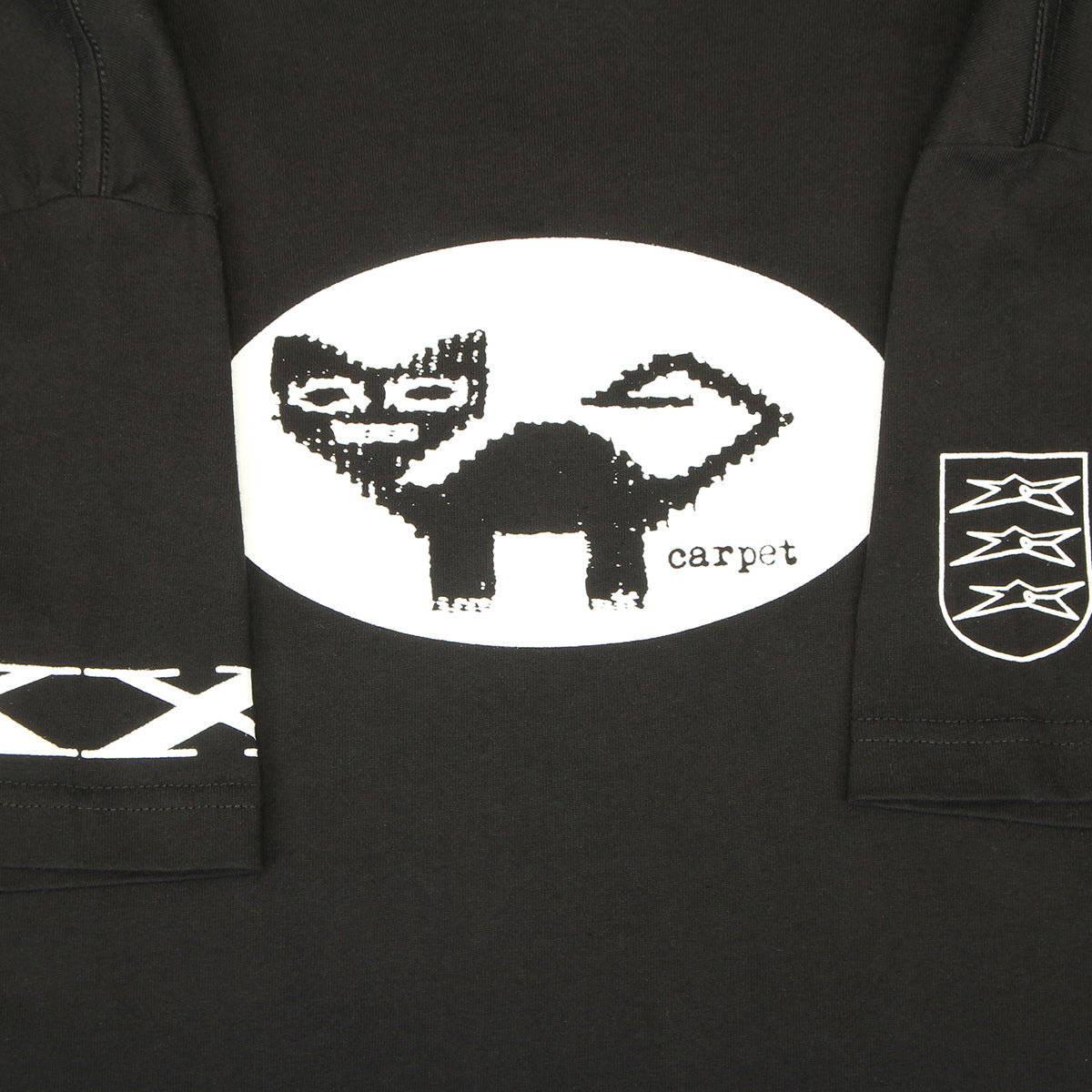 Carpet Company - Bouncer T-Shirt
Color : Black