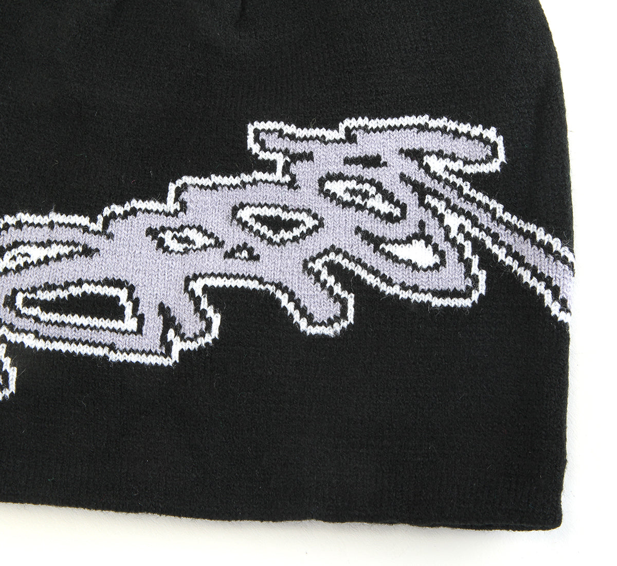 Carpet Company - Freestyle Beanie
Color : Black