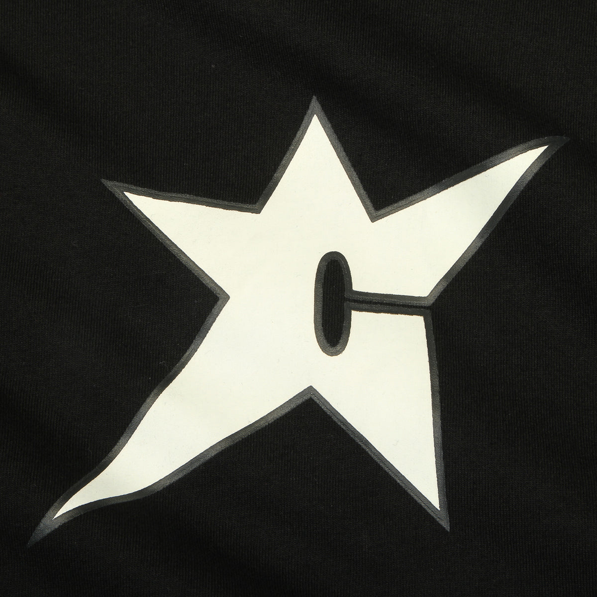 Carpet Company - Glow In The Dark C-Star T-Shirt
Color : Black