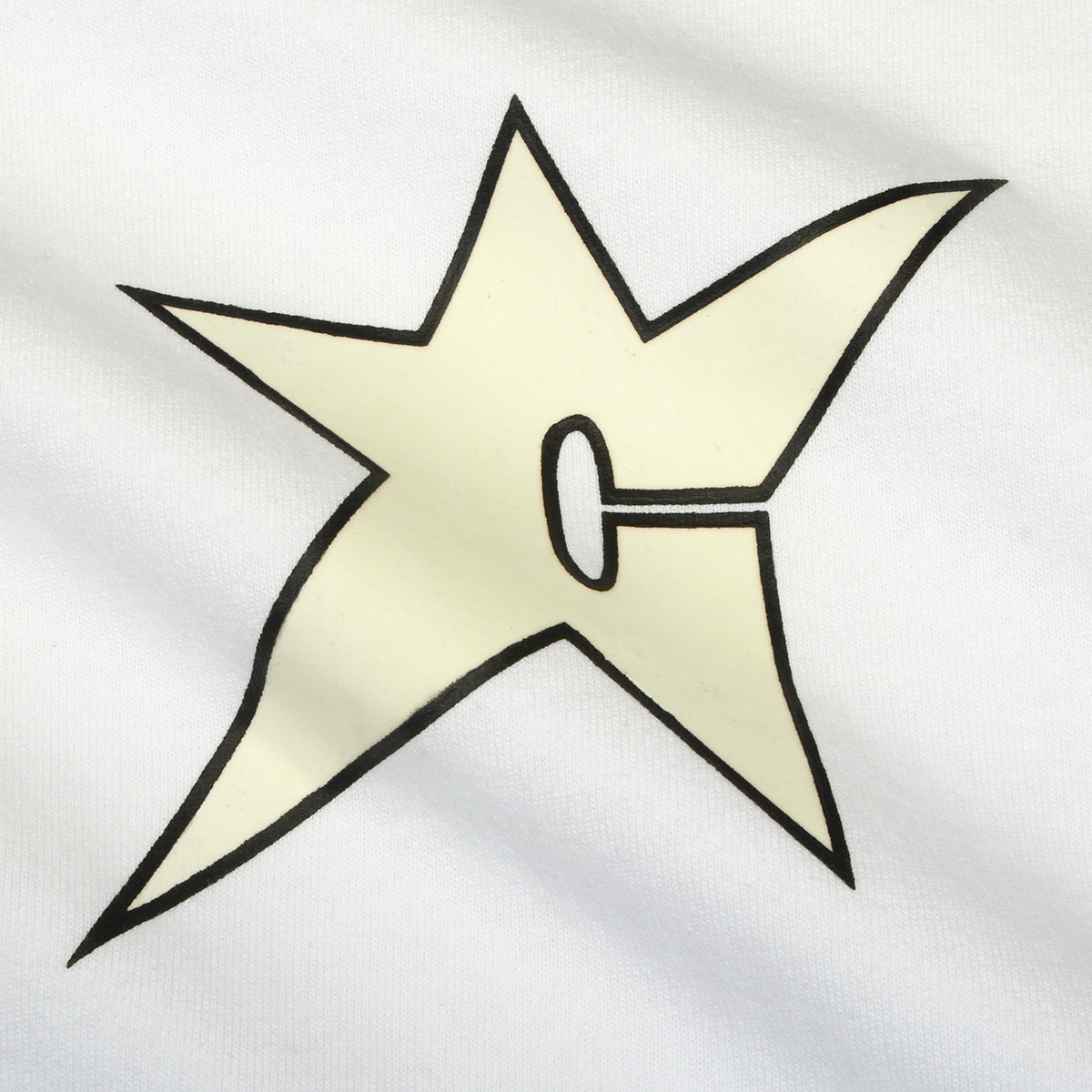 Carpet Company - Glow In The Dark C-Star T-Shirt
Color : White